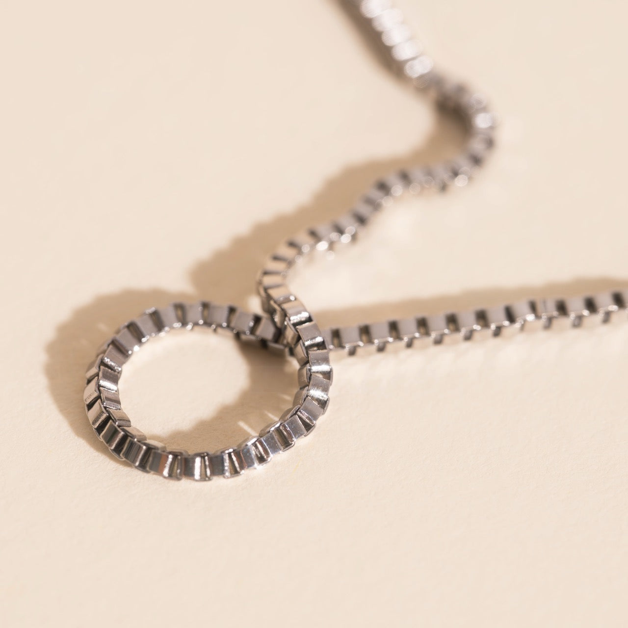 Dainty Box Chain Necklace (20")