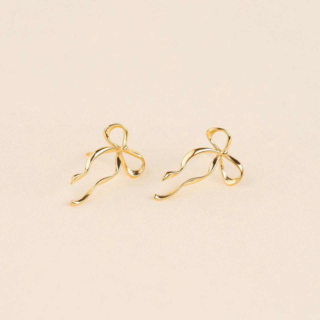 Dainty Bow Stud Earrings