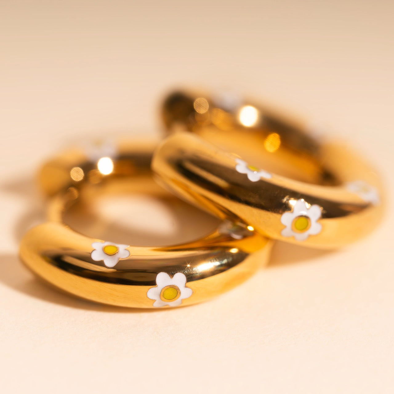 Daisy Chunky Rounded Huggie Hoop Earrings